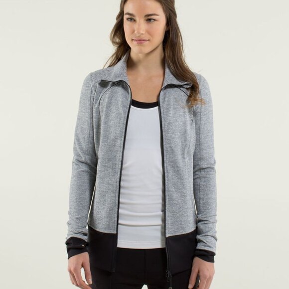 LIKE NEW Lululemon Define Nice Asana Herringbone Tweed Jacket size 4 Coat LOLE - Picture 11 of 15